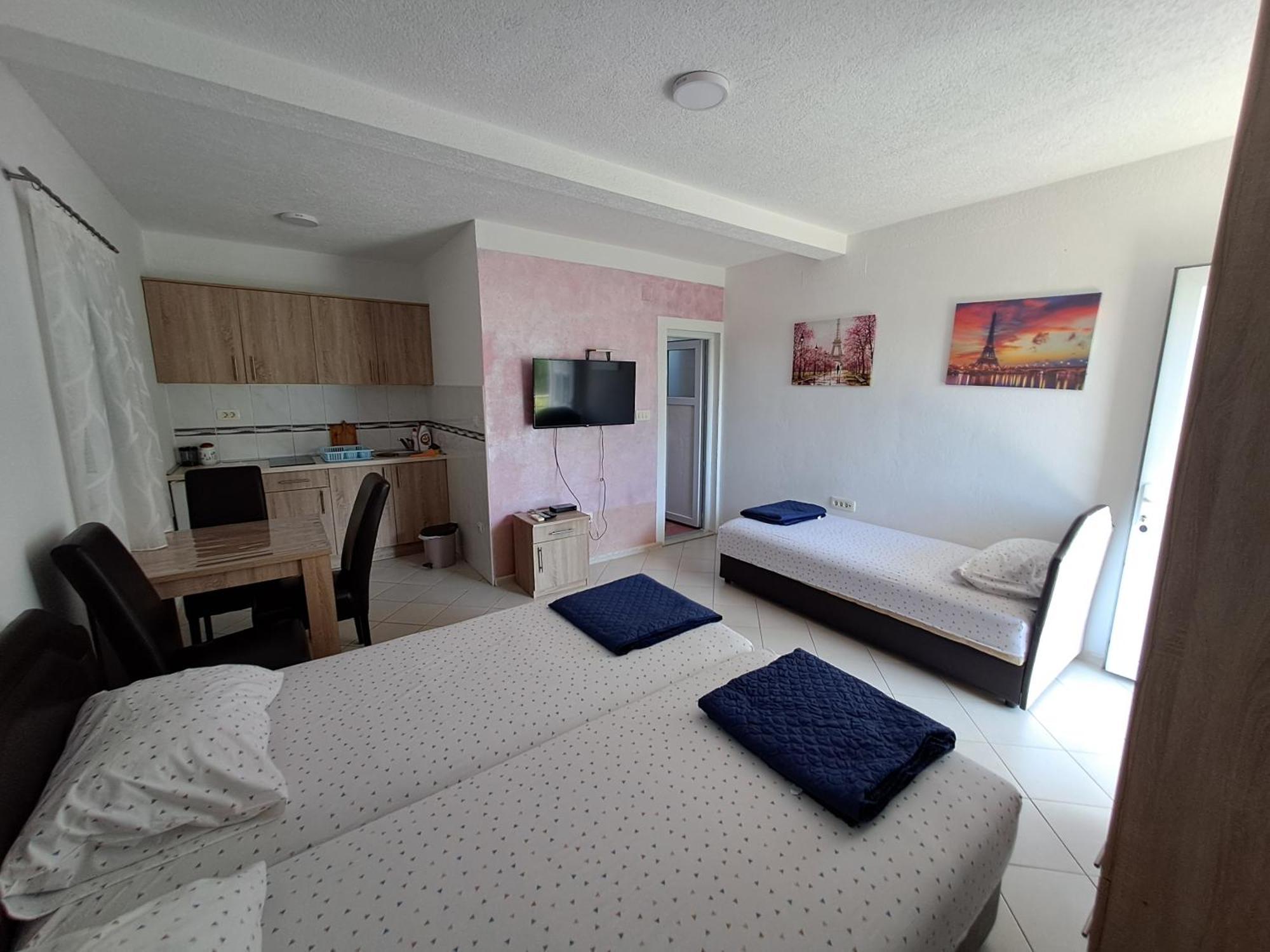 Apartmani Cavor Budva Buitenkant foto